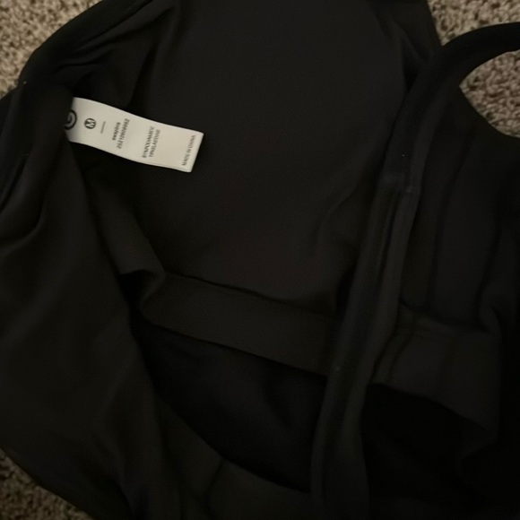 Bundle of tank tops from NikkiBikki and Glowmode - Picture 10 of 10